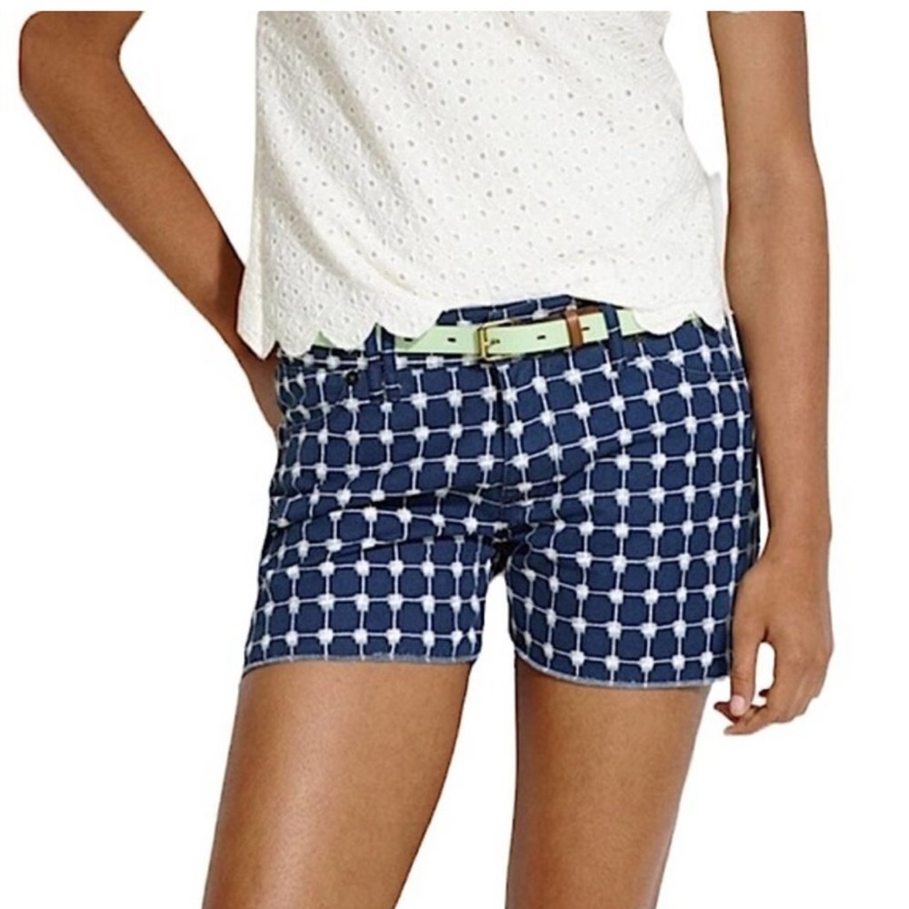 Madewell Graphic Grid Printed Cutoff Shorts
Size 29